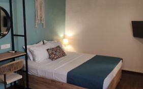 Fivos Residence